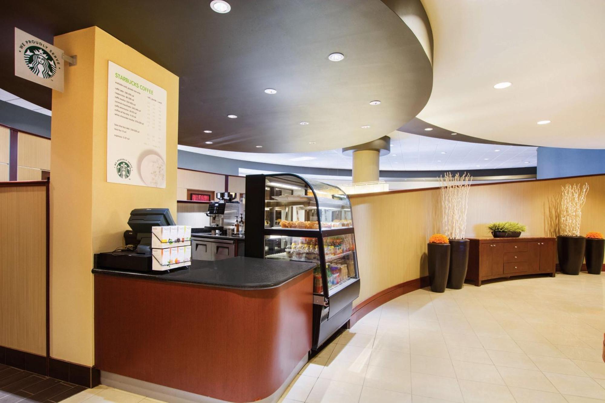 Courtyard By Marriott Oklahoma City Downtown Exterior foto