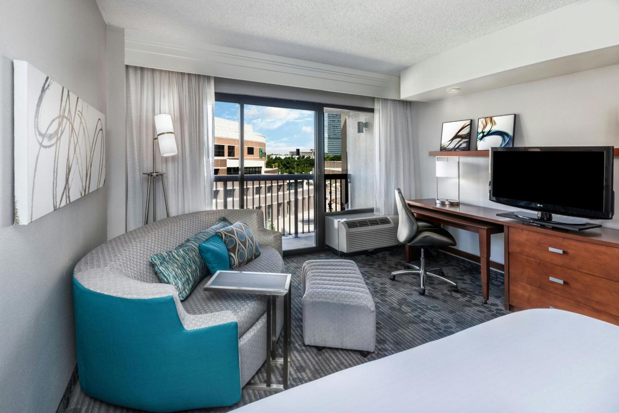 Courtyard By Marriott Oklahoma City Downtown Exterior foto