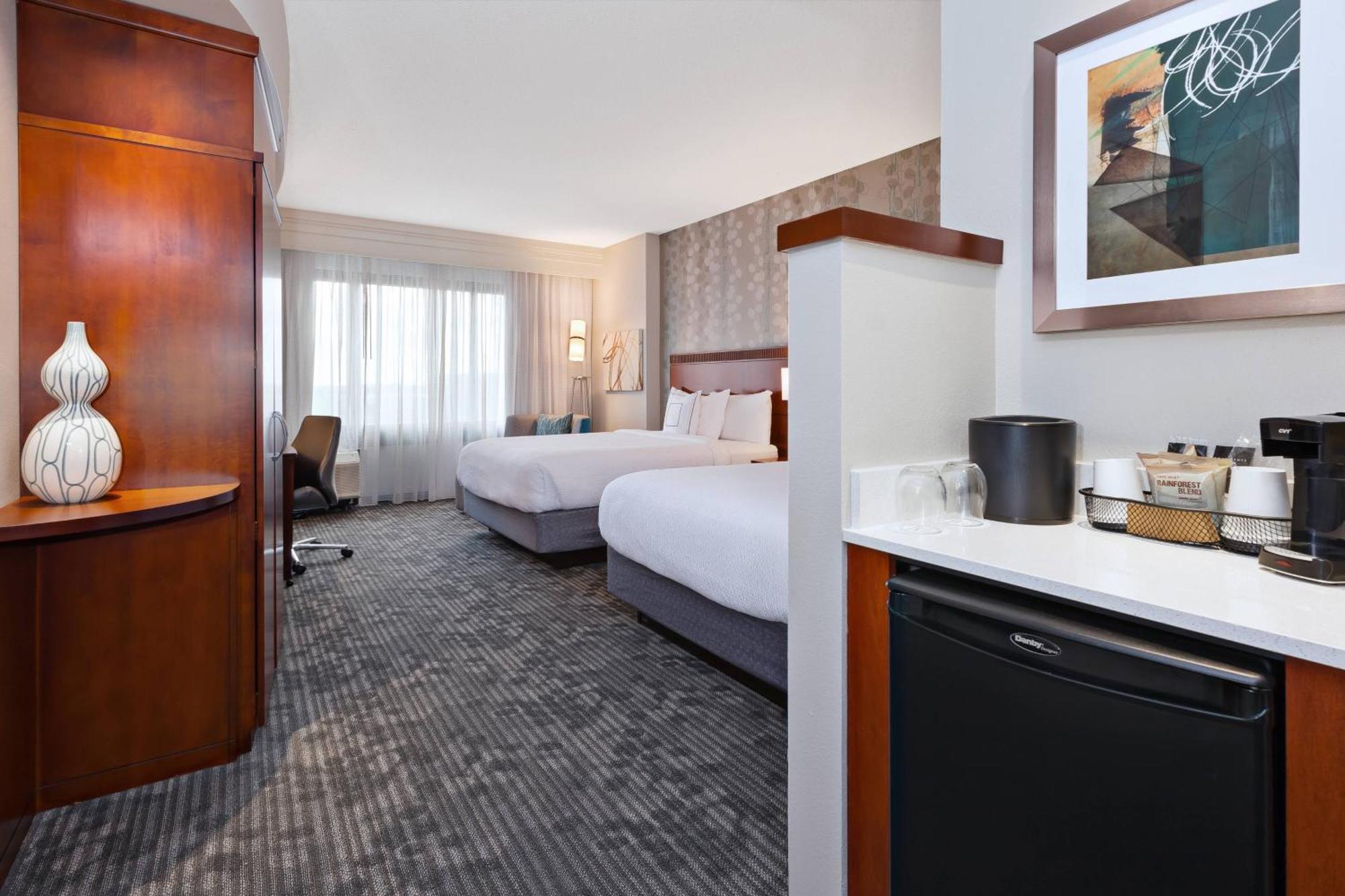 Courtyard By Marriott Oklahoma City Downtown Exterior foto